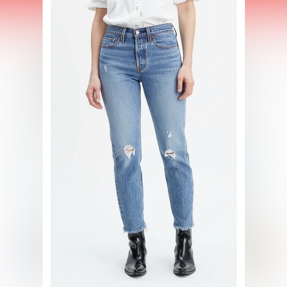 Levi’s Wedgie Icon Fit - The Truth Unfolds - Picture 4 of 10
